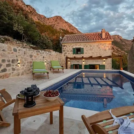 Marijana Holiday home Zaostrog